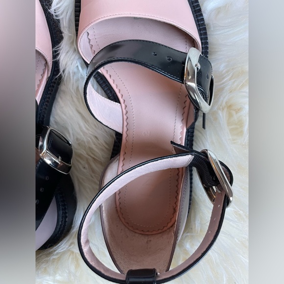 Flat nude sandals - Picture 7 of 9